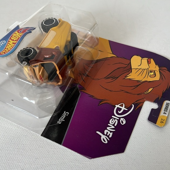 HOT WHEELS LION KING SIMBA CHARACTER CAR SERIES 4 #2/6 DISNEY - Picture 5 of 5
